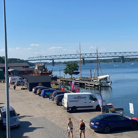 Dock House 95-97 Apartamento Middelfart Exterior foto